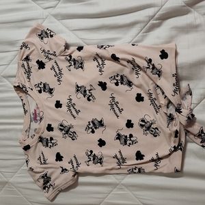 Girls Minnie Mouse shirt